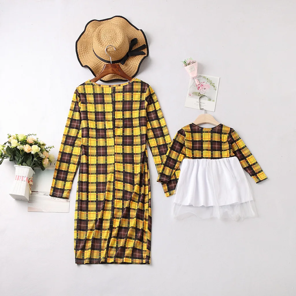 Длинные платья в клетку для мамы и дочки; Vestido; платье в клетку для девочек; Одинаковая одежда с длинными рукавами для всей семьи; одежда для мамы и дочки