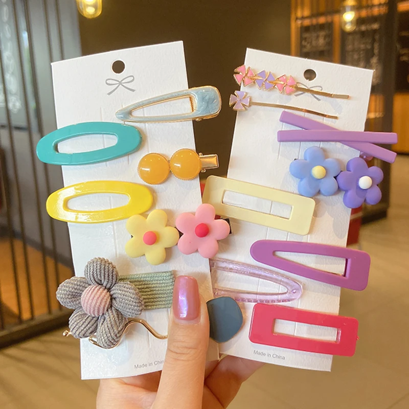 

[DISCICI] 2020 New Cute Women Hairpin Side Clip Girl Korean Fruit Pin Bang Clip Headdress Simple Fashion Accessories OH1740