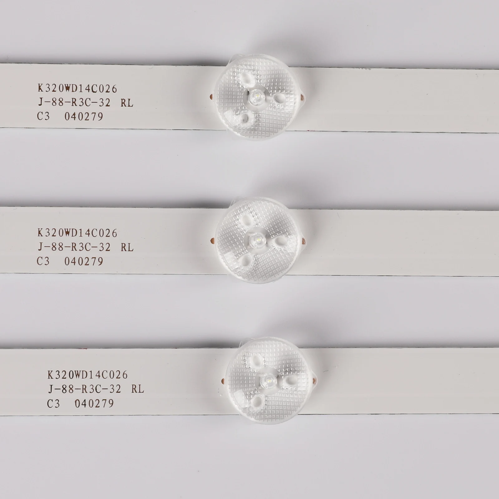 3 / ο LED Ʈ K320WD 4708-K320WD-A2213K01 A4213K01 471R1055 471R1P53 8 LEDs 618mm LE32D59 32PFL3045