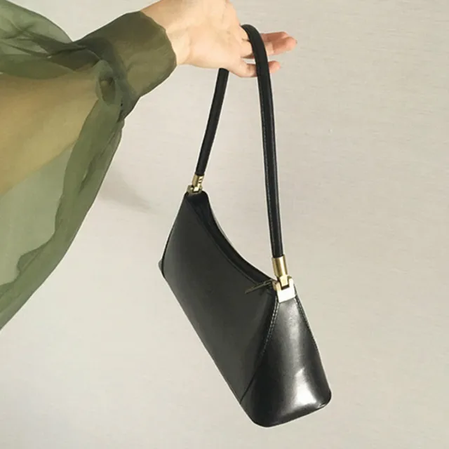 black baguette bag