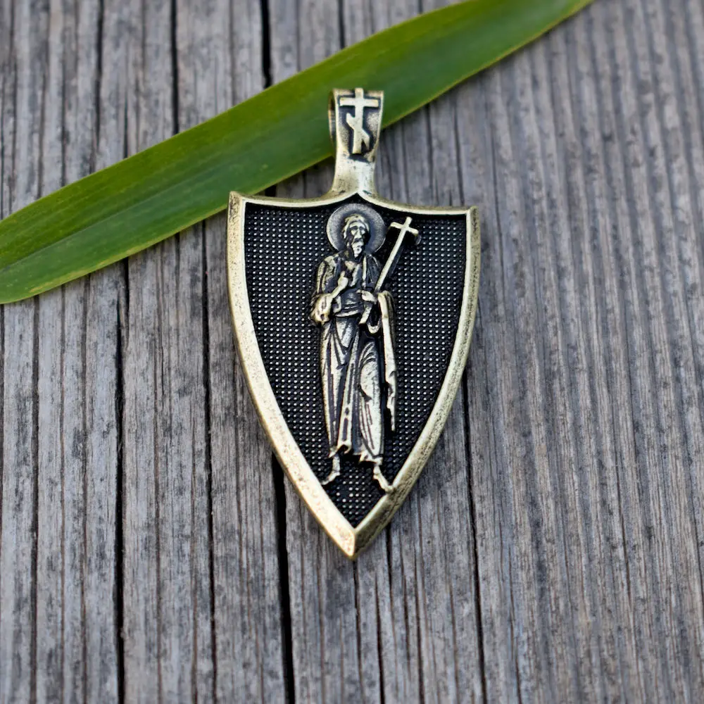 SanLan St. Andrew защитите меня Святой щит с металлической цепью