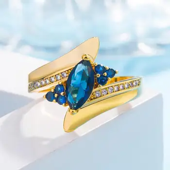 

CHAMSS Blue Horse Eye Zircon Ring Personality Temperament Feminine Romantic Gift
