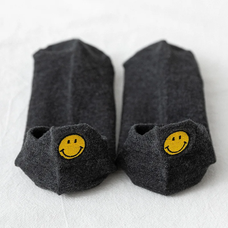 Конфетный оттенок женский тапочки носки Kawaii с выражением смайлика calcetines de mujer вышитые Harajuku забавные calze corte donna