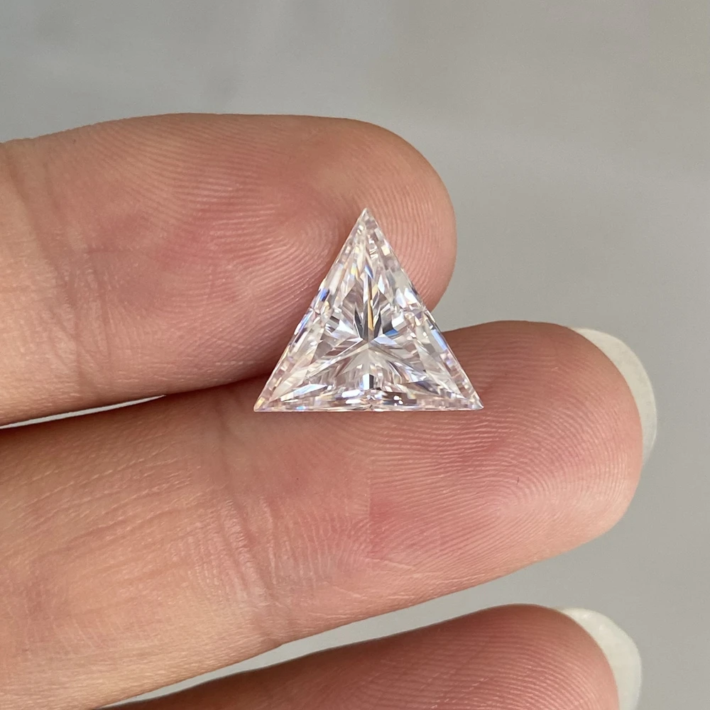 2 Carat Triangle Shape White D VVS 8x8mm Lab Grown Moissanite Diamond Fashion Woman Necklace Gemstone