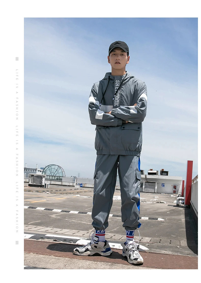 Fashion 2 Pieces Sets Mens Fashion Cargo Pullover Tracksuit Jackets Loose Fit Elastic Waist Pants Hip Ropa Deportiva Hombre