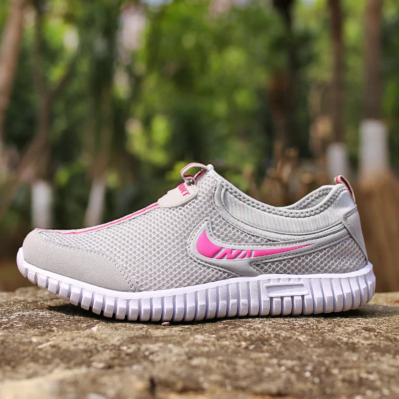 

Summer Slip-on Mesh Breathable Loafers Mom WOMEN'S Casual Shoes Anti-slip Soft-Sole Middle-aged Walking Shoes