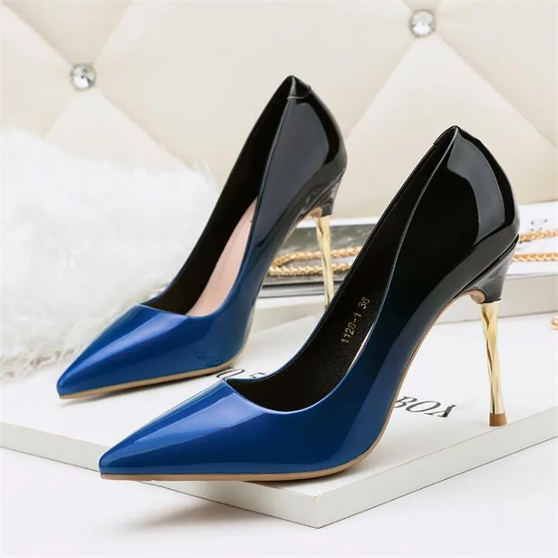 

Shoes New Discoloration Patent Leather Wonen Pumps Fashion Office Shoes Women Sexy High Heels Shoes Women's Wedding Shoes Party