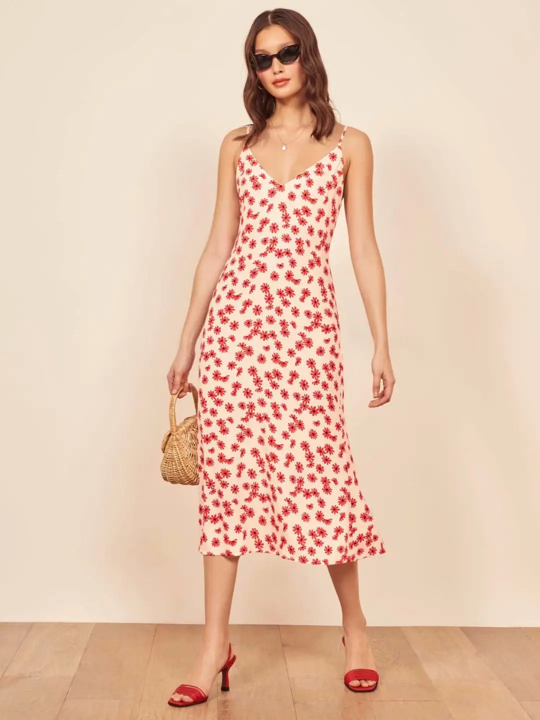 

Europe And America French Camisole Slimming Elegant Dress Pastoral Style Small Floral Printed Medium-length Dress Seaside Holida