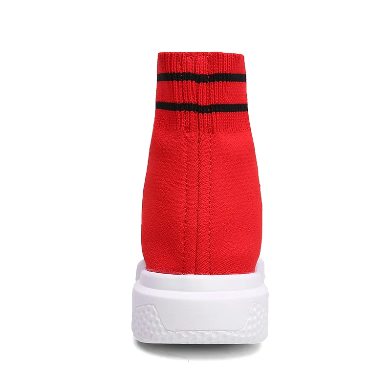 Lovers walking shoes lightweight comfortable breathable sneakers outdoor non-slip wear-resistant retro shoes socks shoes