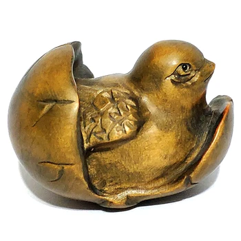 

Y7132 - 2" Hand Carved Boxwood Netsuke : Newborn Little Bird