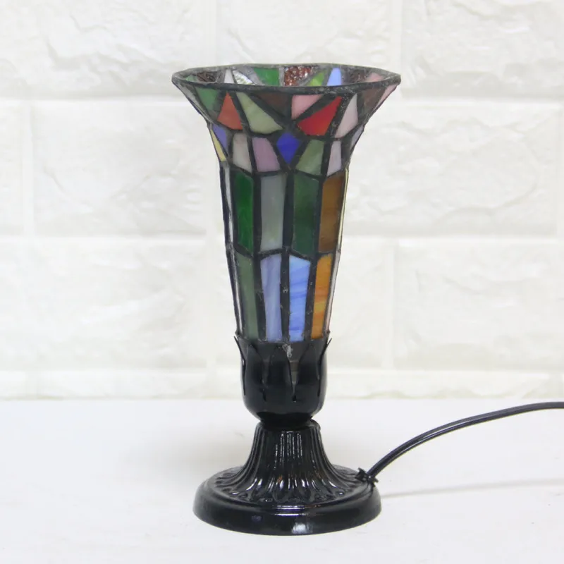 

Tiffany Table Lamp E27 Baroque Bedroom Bedside Lamp Creative Fashion Retro Table Lamp