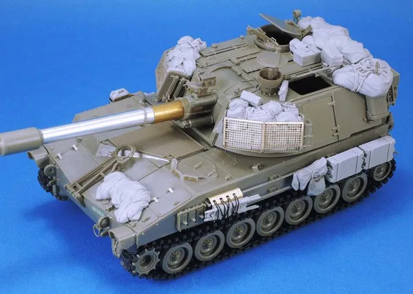 

New Unassembled 1/35 M109 Stowage set （NO TANK ）new Resin Figure Unpainted Model Kit