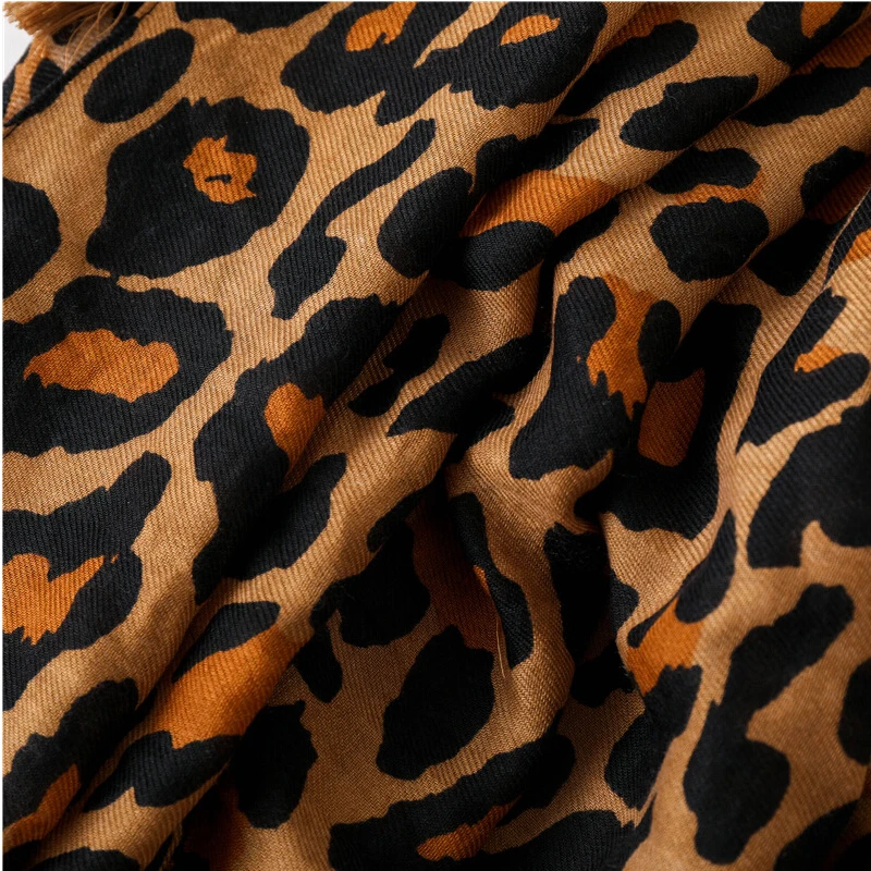 Fashion new women scarf summer shawls and wraps leopard print hijab scarves ladies pashmina foulard femme christmas (7)