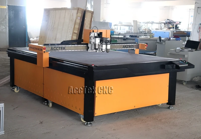 1600*2500 мм стойка и шестерня передачи cnc Осциллирующий нож для резки AKZ1625 для резки ткани