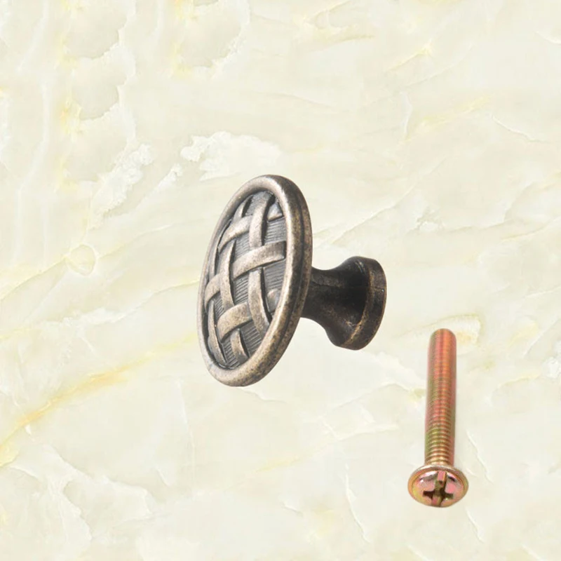 Vintage Brass Metal Knobs European Style Drawer Pull Cupboard Door Pull Knobs Home Garden Supplies
