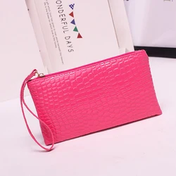 Chic Women's PU Leather Wristlet Clutch Wallet (Rose)