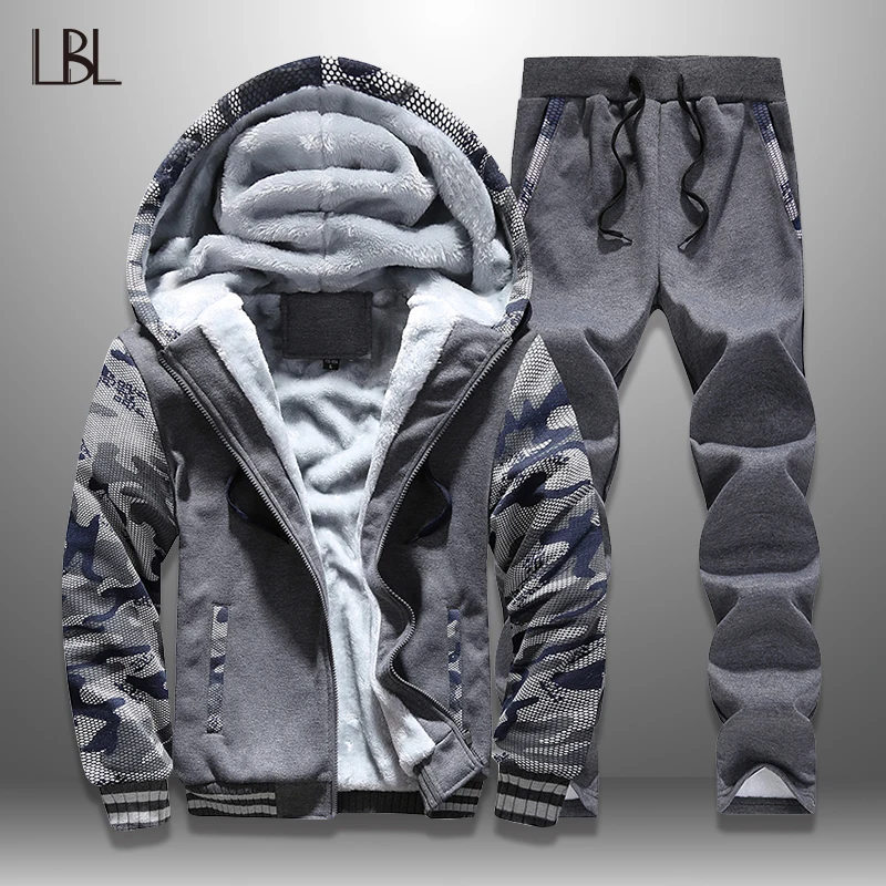 Preise Trainingsanzug Männer Camouflage Armee Casual Kapuze Warme Sweatshirt Männlichen Winter Dicke Innere Fleece 2PC Jacke + Hose Männer Moleton masculino