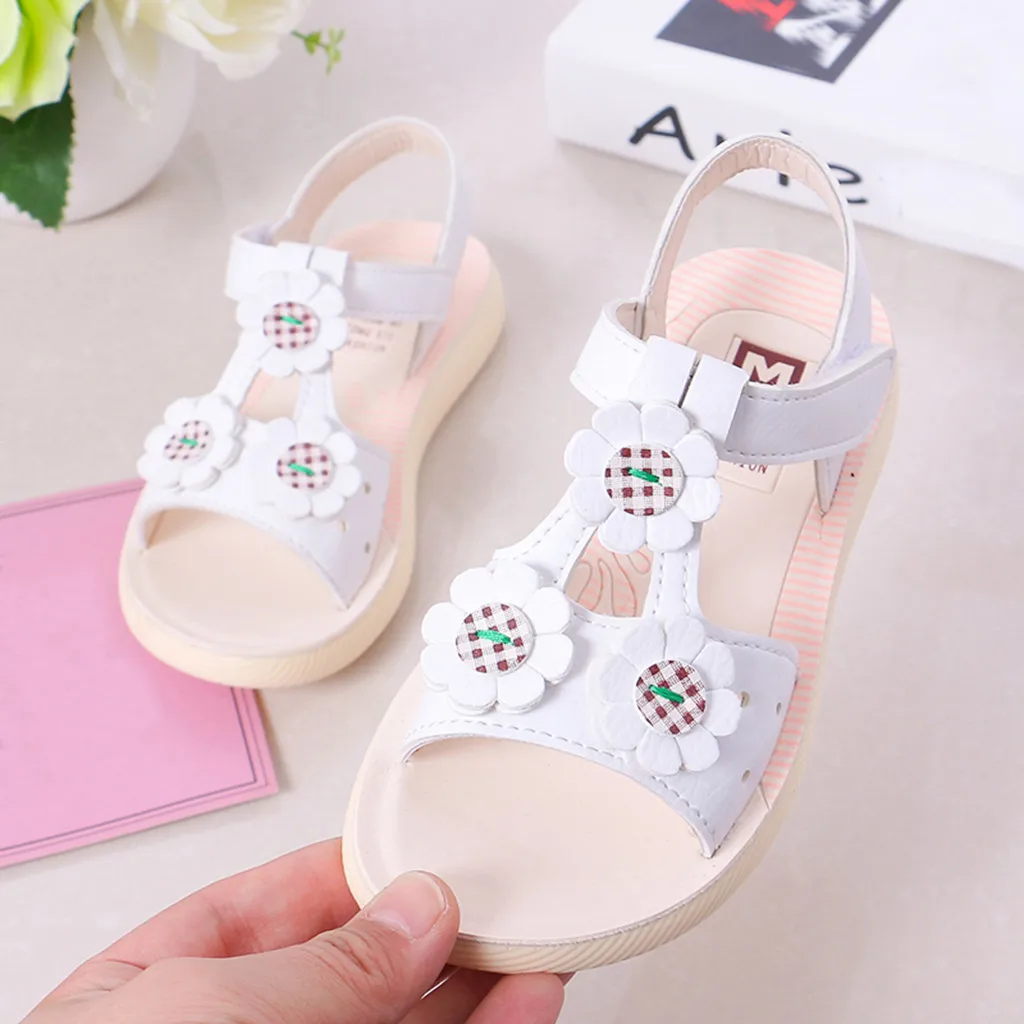 Модные и cuteToddler для Одежда для детей; малышей; девочек цветок крючком Повседневное обувь для принцессы сандалии с очаровательный дизайн Милая обувь