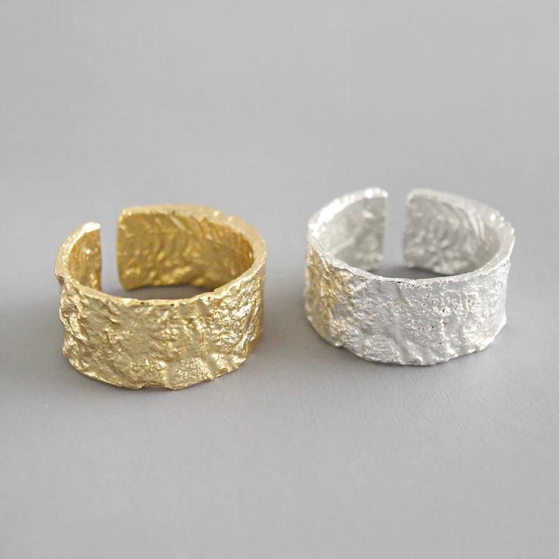 

Canner New Light Luxury Open Ring For Women INS Irregular Wave Sand Surface Wide Noodle Ring For Women Party Birthday Gifts