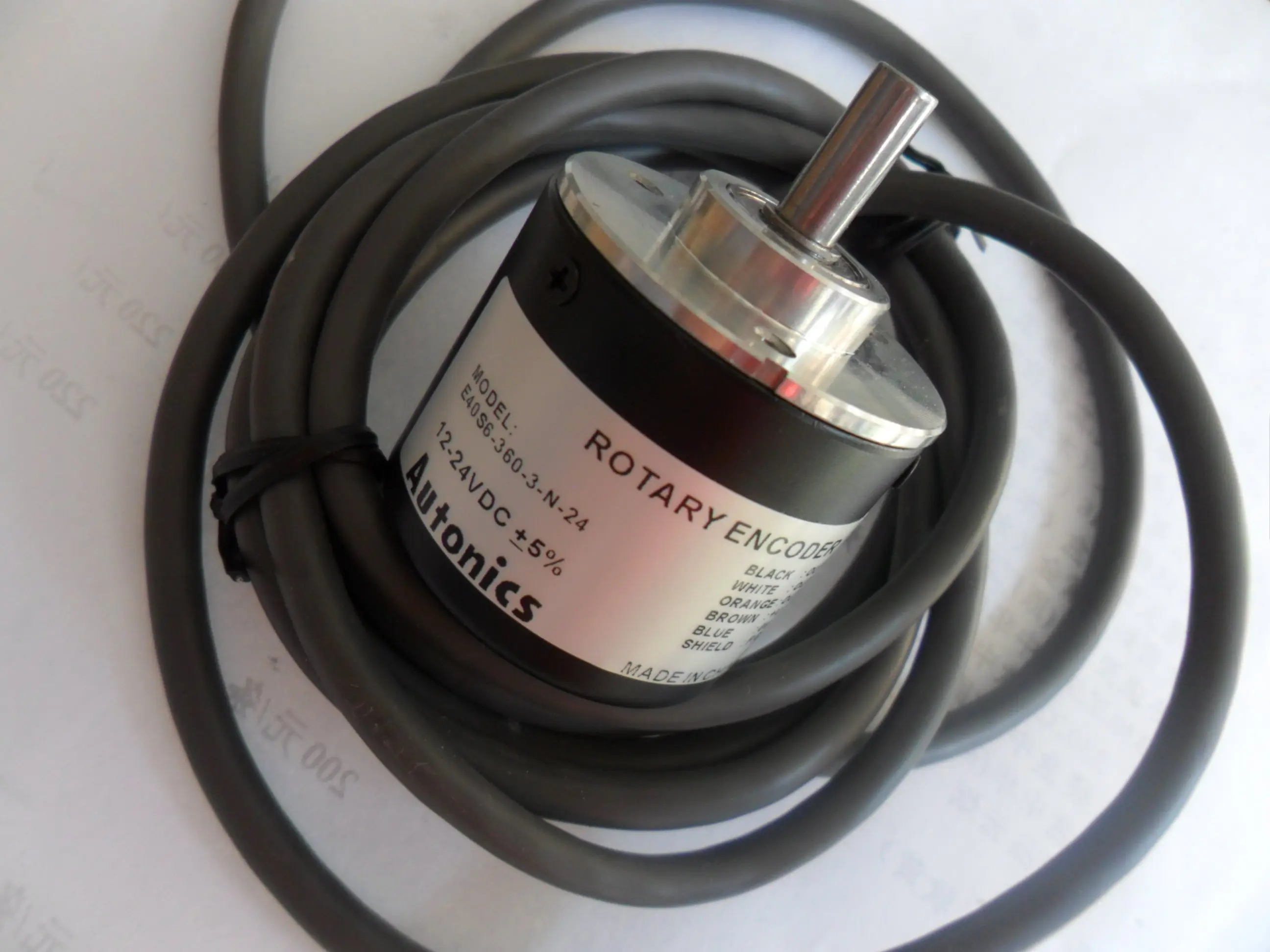 

In stock!!! E40s6-1024-3-t-24 40 dc24v encoder abz Free Shipping