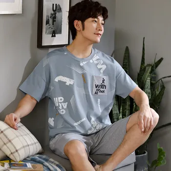 

2020 summer knitted cotton short-sleeved men's pajamas set men's pajamas set simple pajamas short-sleeved O-neck home service