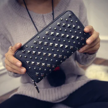 

HGCBB Unique Rivet Wallet Women 2020 Faux Leather Wallets for Women Moto Biker Woman Purse Street Fashion Ladies Purses Black