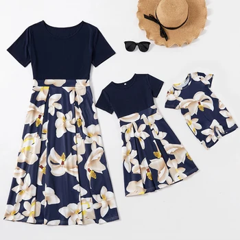 

2020 New Family Matching Party Dress Summer Mom Daughter Floral Print Beach Dresses Baby Romper Mommy And Me Clothes