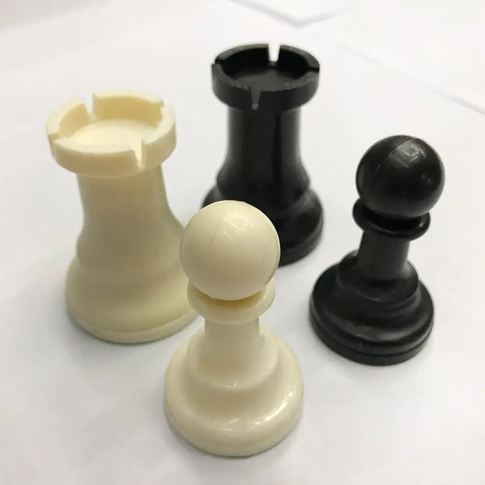 Wooden Chess Set 7.7cm King 32 Chess Pieces Figures Pawns Adults Children Tournament Game Toy Leisure Toy Multiple Types