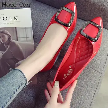 

Women Flat Shoes Slip On Leather Crystal Loafers Fashion Ballerina Flats Casual Pointed Toe Lady Large Size Footwear