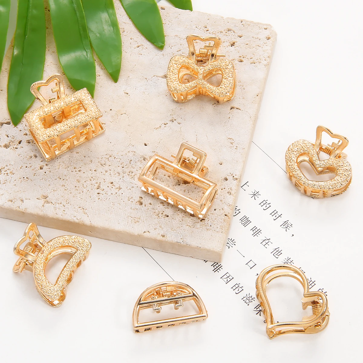 Изысканный Золотой маленький геометрический зажим для волос женщин и девушек