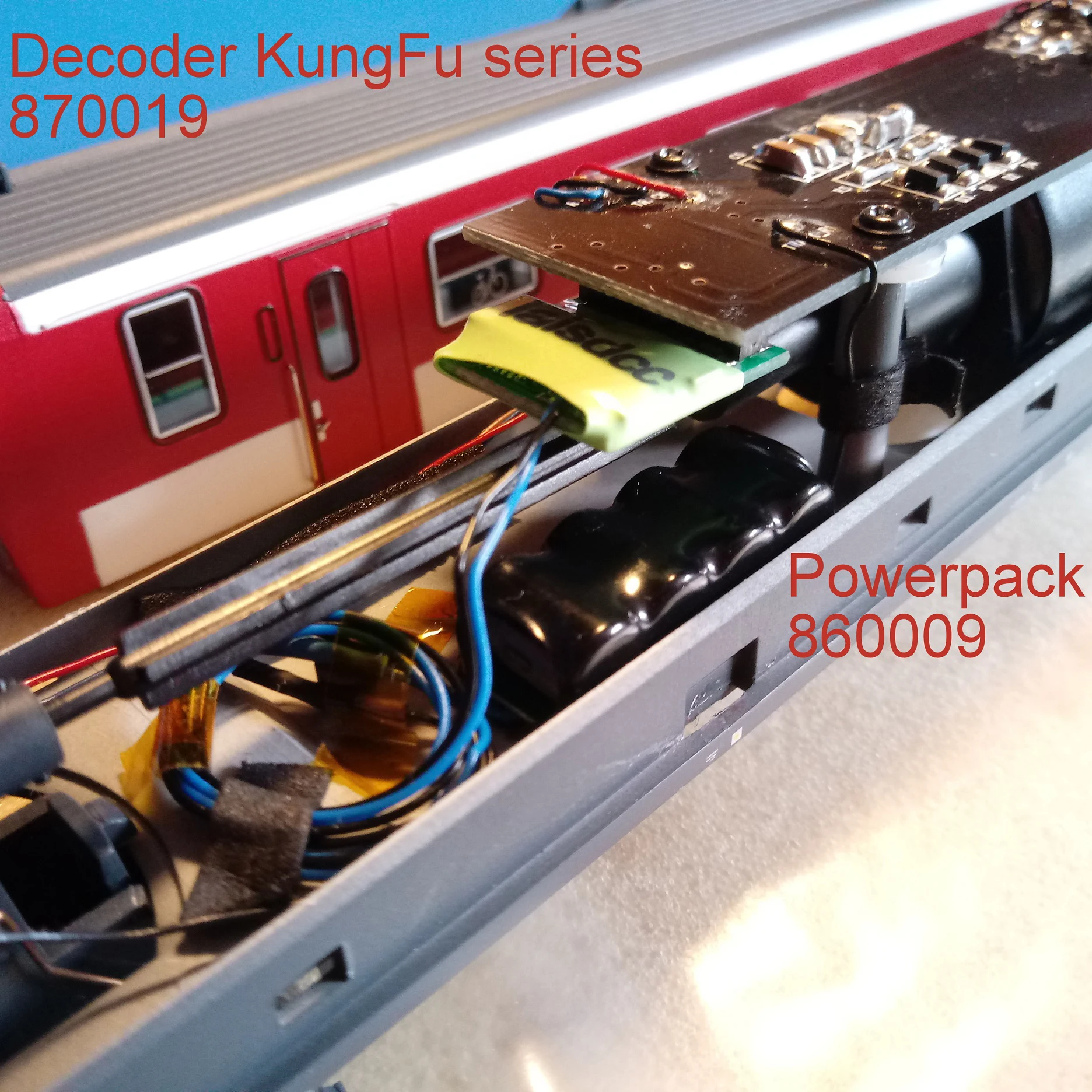 Electric Train Set Mobile Loco Decoder Train Decoder Tester PowerPack Capacitor Stayin Alive Kits Model Railway Trains Locomotive Sound Decoder KungFu Decoders Keep Alive Stay