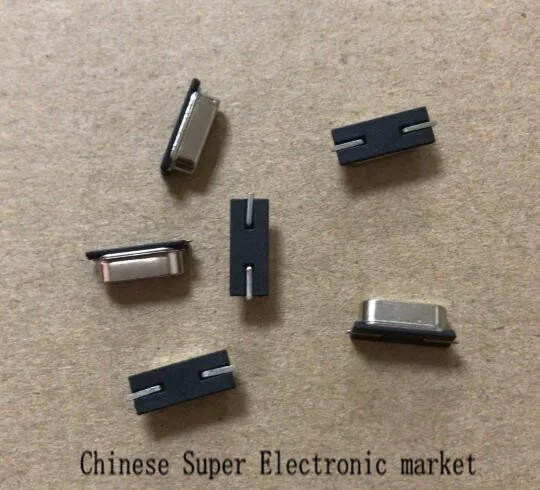 Пассивный кварцевый генератор SMD 3 579545/4 6/7.3728/8
