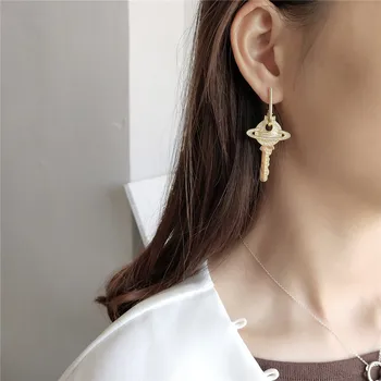 

RUIYI Real 925 Sterling Silver Women Originality Planet Key Pendant Dangle Earrigns Female 18K Gold Bathed Simplicity Earrings