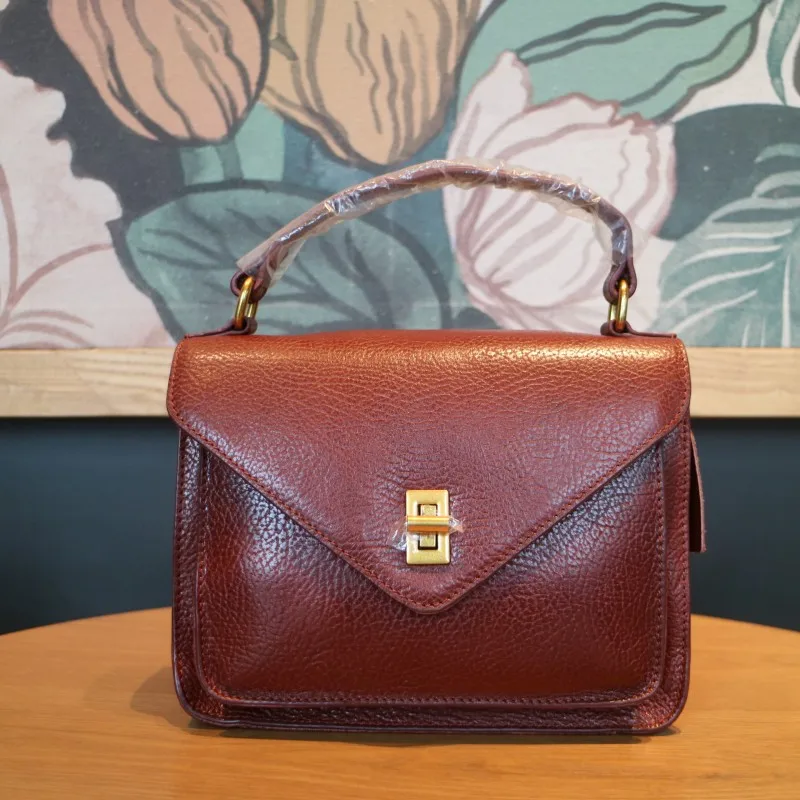 conew_o1cn01huciex2426ucxrwu3_!!64837332_conew1