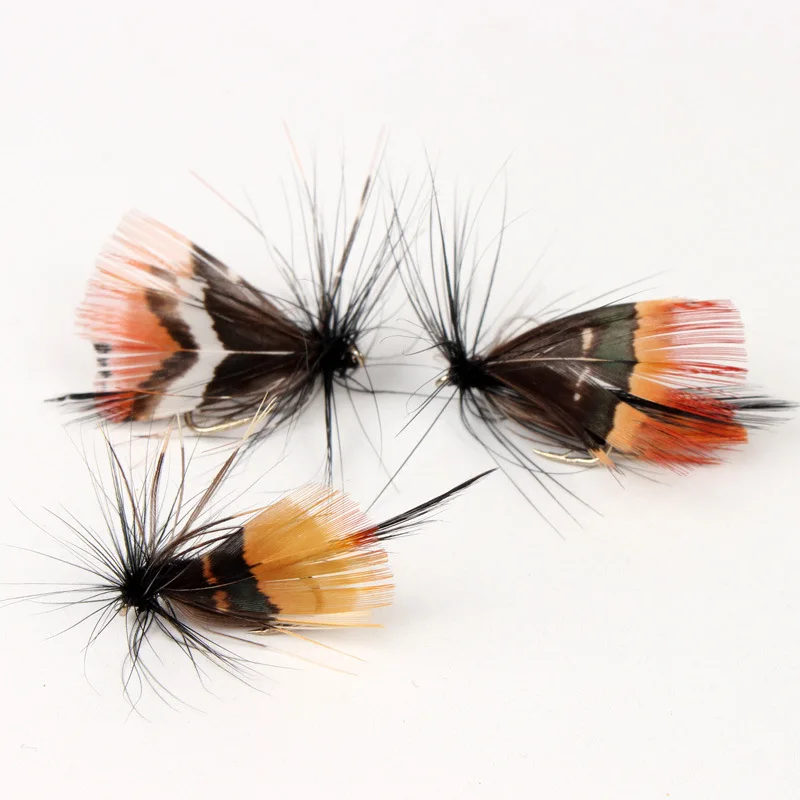

Lure Freshwater Fly Hook Fly-Fishing Boxed Hook Snakehead Rod White Table Cover Milk Alice Small Fish with Bait a Moth
