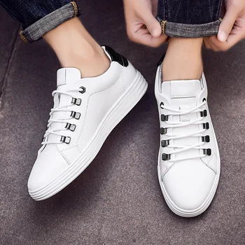 

2019 Brand New Classic Style Men Casual Sneaker Shoes Fashion Designer Men Leather Shoes Light Comfortable Flats Men's Shoes