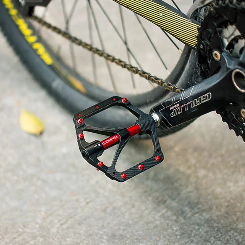 2Pcs MTB Bicycle Pedals Widen Large Tread Titanium Alloy 3 Bearings Outdoor Cycling Accessories Mountain Bike Pedal Anti-slip