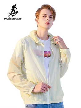 

Pioneer Camp 2020 Sunscreen Jackets Men Summer Ultra Thin Ultra Light Fashion Breathable Soft Tops Tees APF0208029