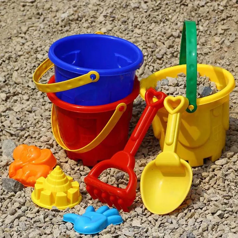 sandpit shovel