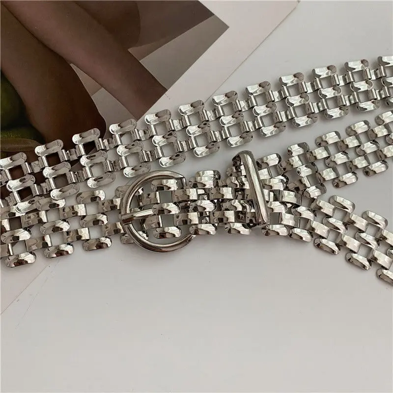 Luxury Fashion Punk Waist Chain Elegant Gold Silver Metal Chain Strap Pin Buckle Gold Women Waist Chain Hip-hop Women Belt comfort click belt