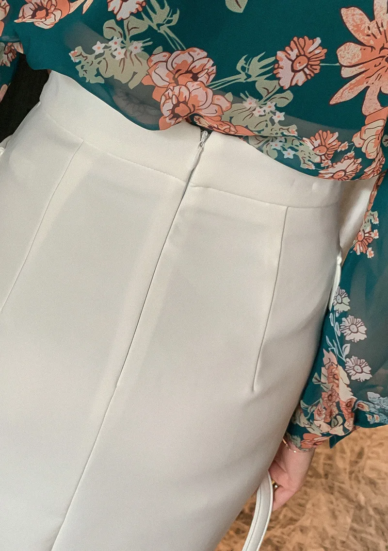 Костюм женский комплект 2 шт. г. Осенняя блузка с длинными рукавами и принтом топы и белые юбки-карандаш укороченный топ и юбка комплект из двух предметов