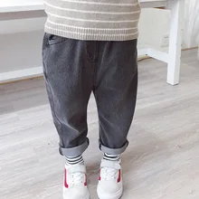 Весенние черные и серые джинсы на гусеничном ходу; весенние детские джинсы; детская одежда; INS