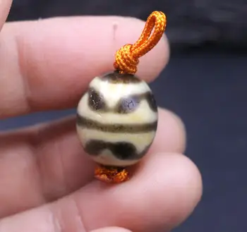 

Treasure Magic Power Magic LKbrother Magic Power Tibetan Old Agate Ivory Color Tiger Tooth Daluo dZi Bead Amulet 18MM