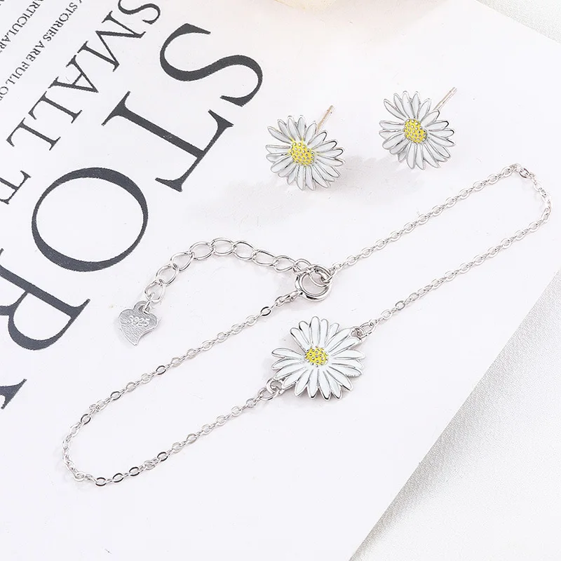 

YSH New 100% 925 Sterling Silver Daisy Bracelet & Earrings 2020 Woman Luxury DIY Jewelry Mother Day Gifts Free Shipping hot sell