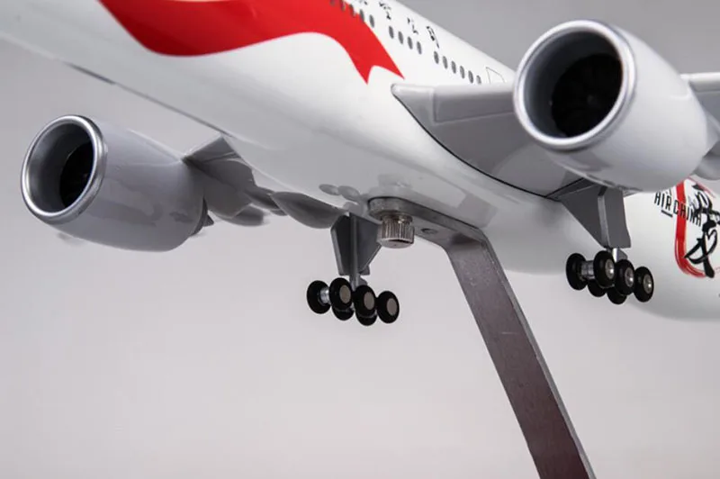 47 см 1/157 масштаб самолет Boeing B777 Романтический самолет воздушный Китай Модель самолетов W свет и колесо литье под давлением пластиковые смолы игрушечные самолеты