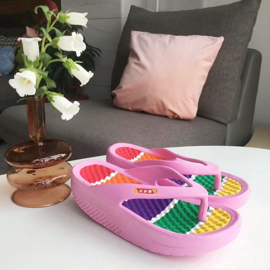 Fashion Summer Beach Sandals Thick Sole Slipper Waterproof Anti-Slip Sandals Flip Flops for Women Garden Shoes Outdoor Casual