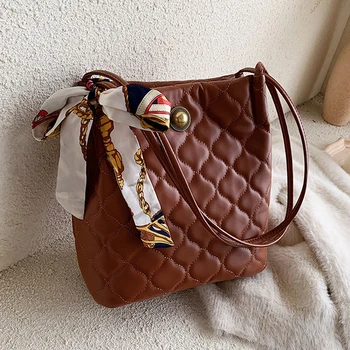 

Vintage leather Crossbody Bags For Women 2020 New Shoulder Bag Fashion Woman Handbags Girls Purses Special Lock Bucket Bags