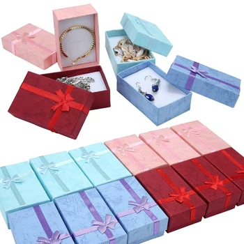 

Small Gift Box Rings Necklace Bracelet Earrings Pendant Jewelry Boxes Case Square Paper Delicate Wedding Birthday Gifts