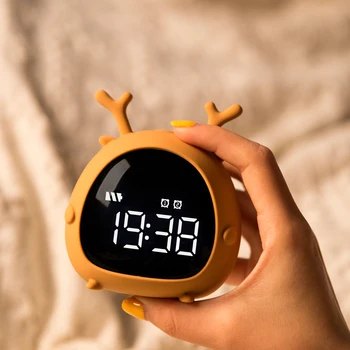 

Modern Kids Digital Alarm Clock Bluetooth Date Display Time Instagram Snooze Night Reloj Despertador Clocks Table Decor JJ60AC