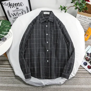 

Men Autumn Plaid Shirt Plus Size Japanese Streetwear Vintage Mens Shirts Casual Loose Harajuku Clothing Males Daily Trendy Soft